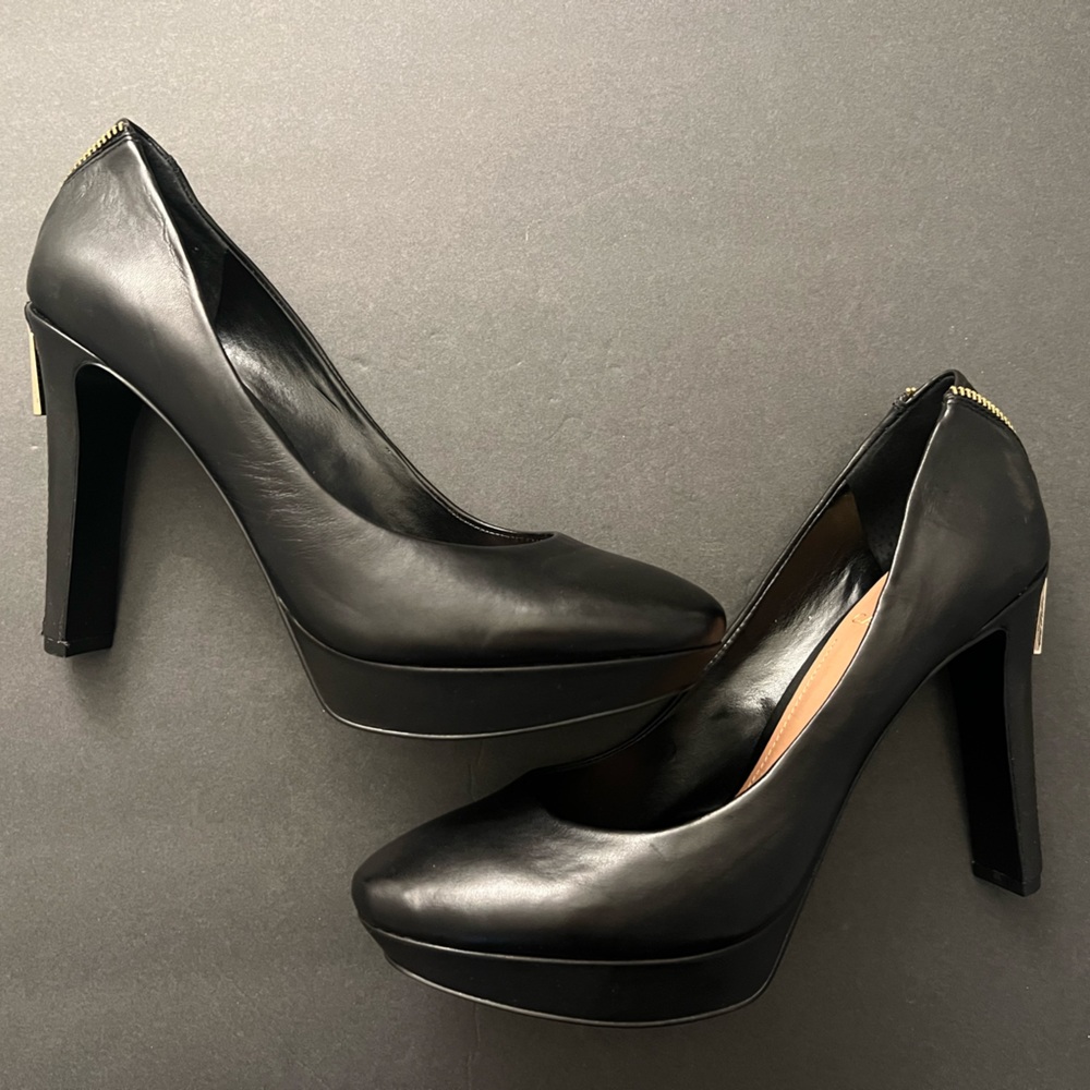 Vince Camuto Black Zipper Heels Women’s 9.5M
